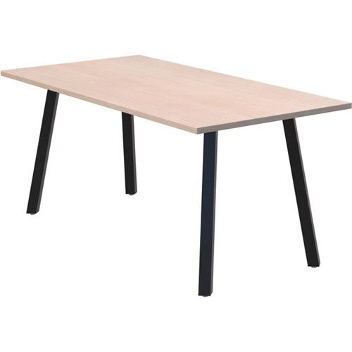 Fiord Table 1800mm Ref Oak/Black